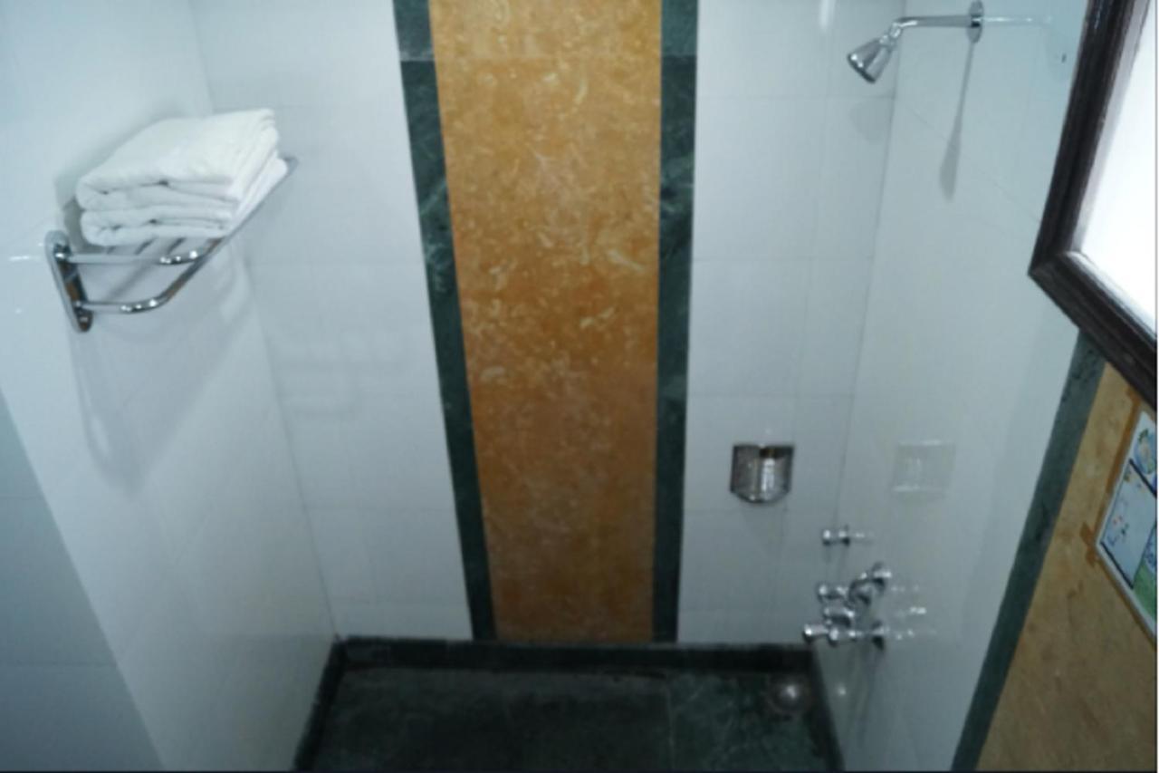 Goroomgo Marc Shimla Near Mall Road - Luxury Room - Excellent Service - Ample Parking - Best Hotel In Shimla Exterior foto
